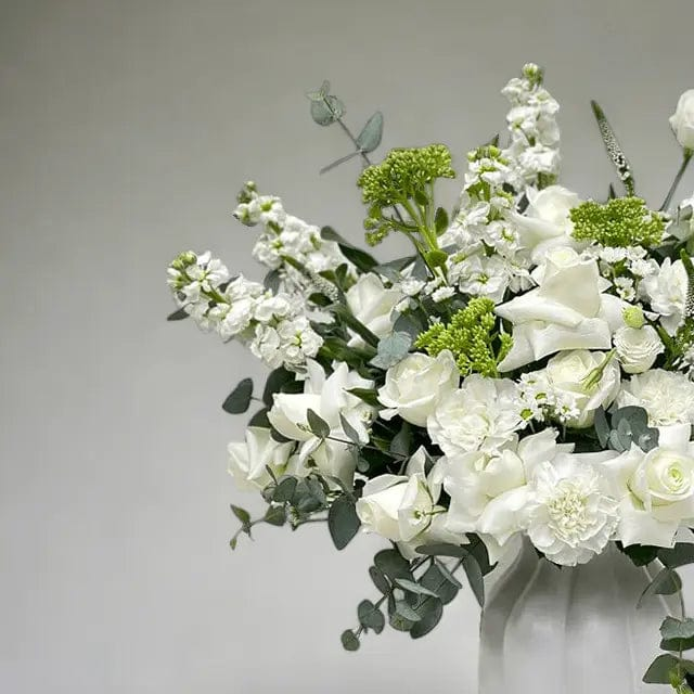 JENEEN FLOWERS Elinor Ceramics