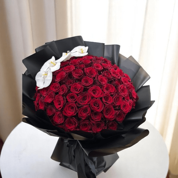 JENEEN FLOWERS flowers BLOOD RED ROSES