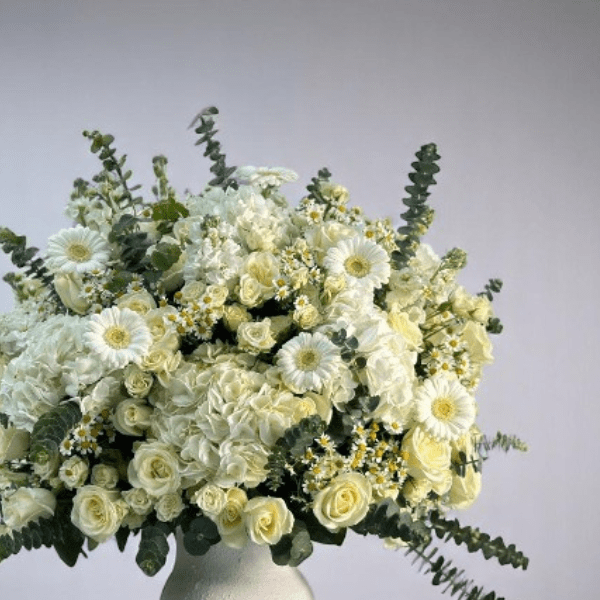 JENEEN FLOWERS flowers WHITE HYDRANGEA