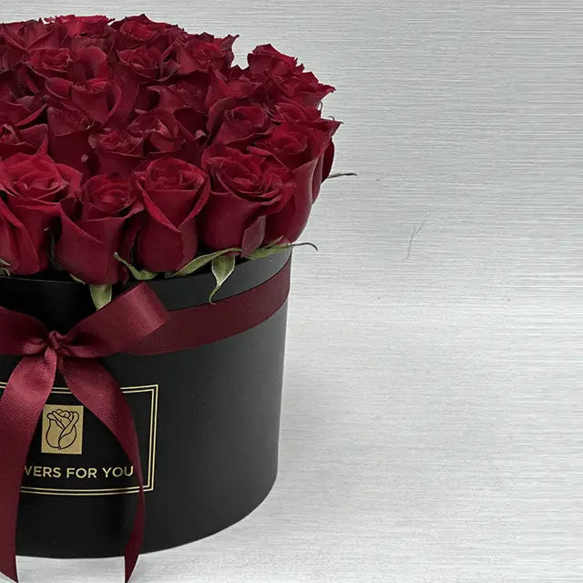 JENEEN FLOWERS 35 Janet dark red