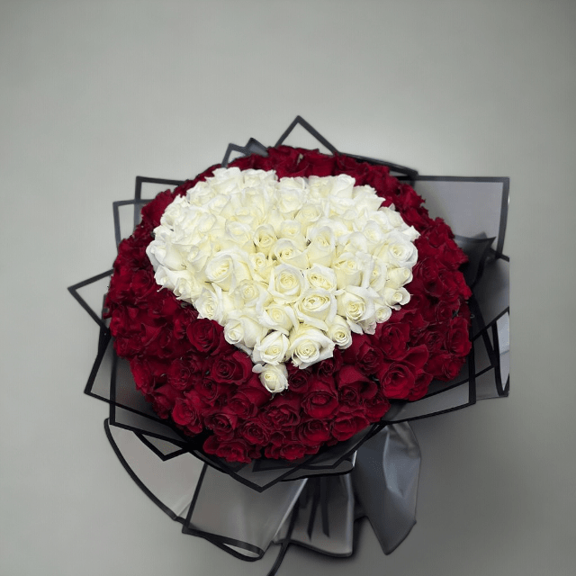 JENEEN FLOWERS RED FLOWERS WHITE HEART