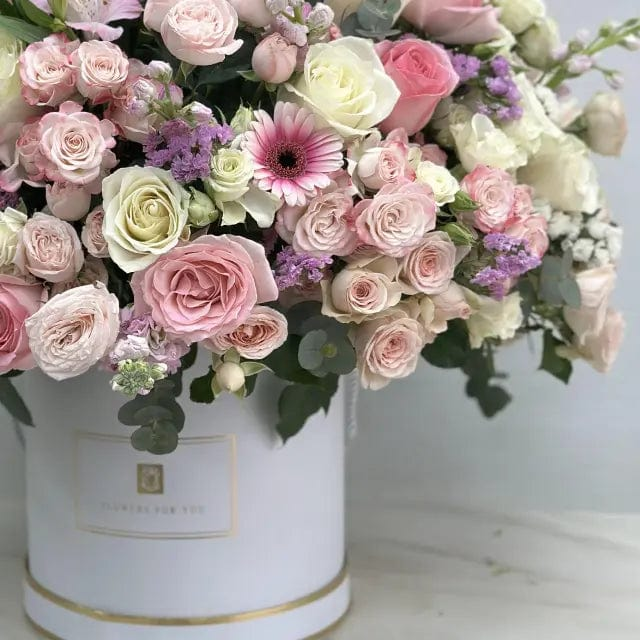 My Store seasonal flower gift mix